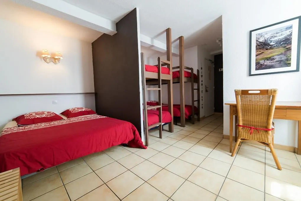 Gîte La Maisonnée Sazos 0*,